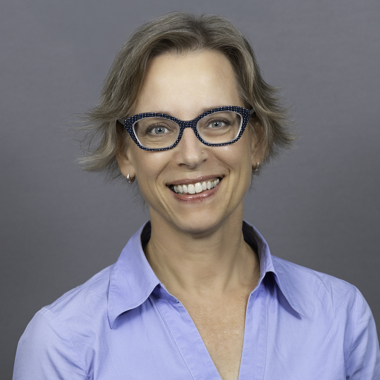 Amy Crawford-Faucher headshot